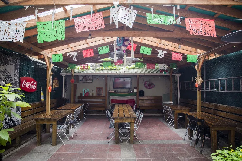 Fast and Fresh Burrito Deli — tacos restaurant in Brooklyn