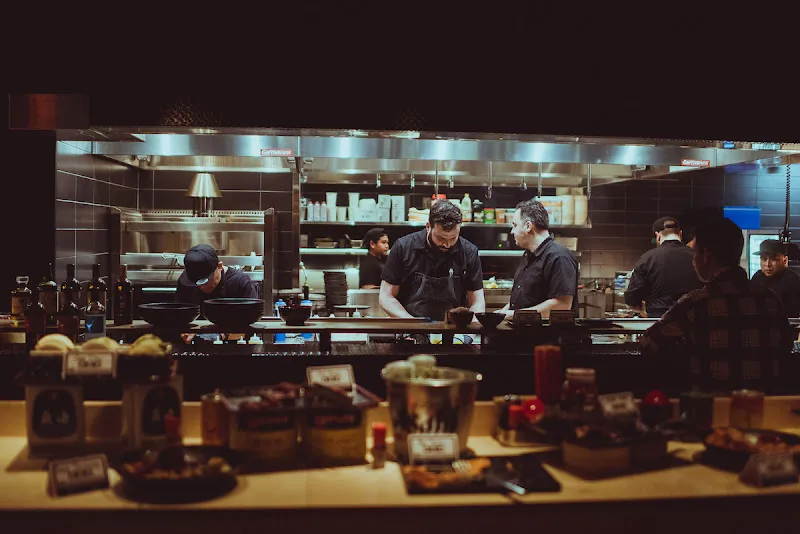Sushi-san — sushi restaurant in Chicago