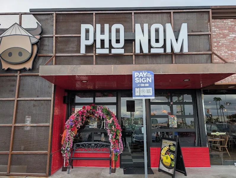 Pho Nom