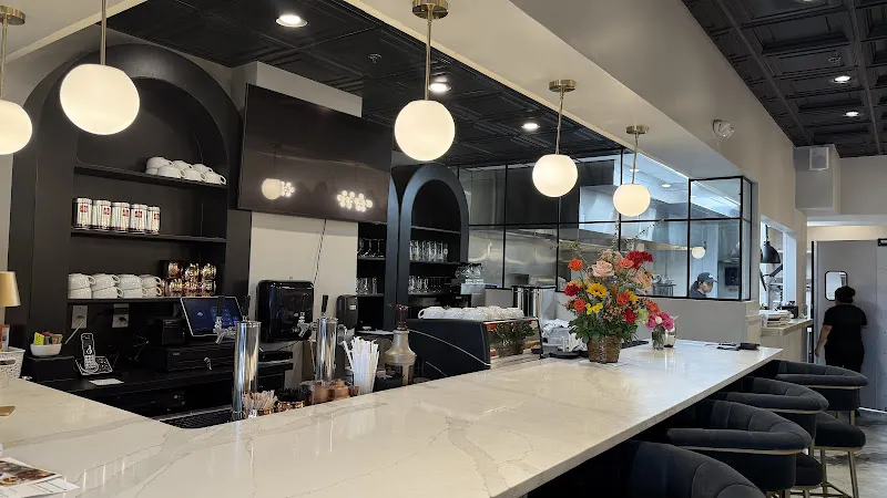 Bella Fusion — burger restaurant in Charlotte