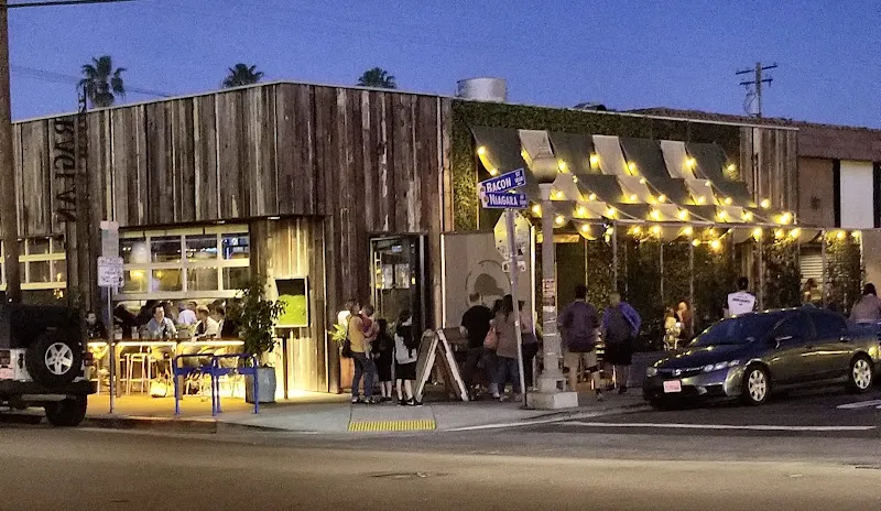 Raglan Public House — burger restaurant in San Diego