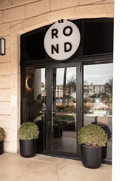Le Rond — burger restaurant in Miami