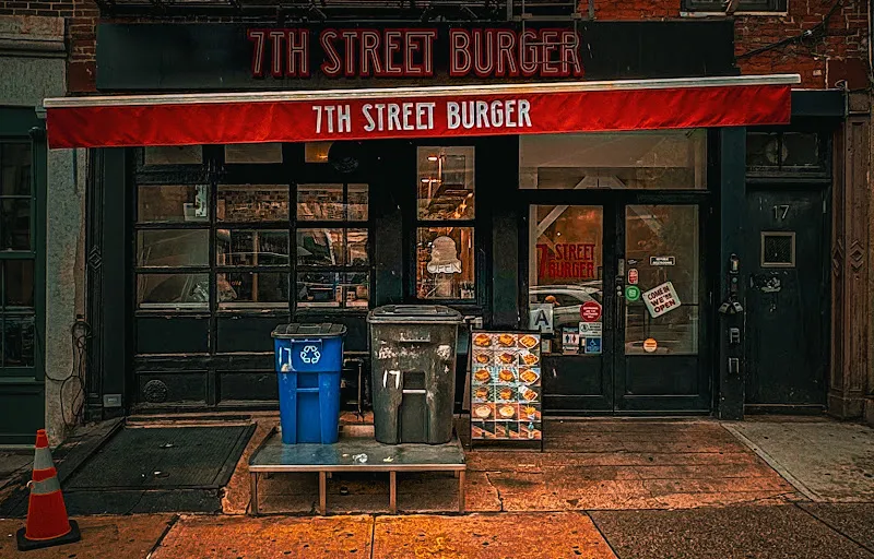 7th Street Burger DUMBO — burger restaurant in Brooklyn