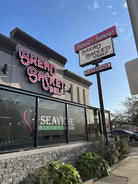 Seaviche Tacos & Bowls — tacos restaurant in Detroit
