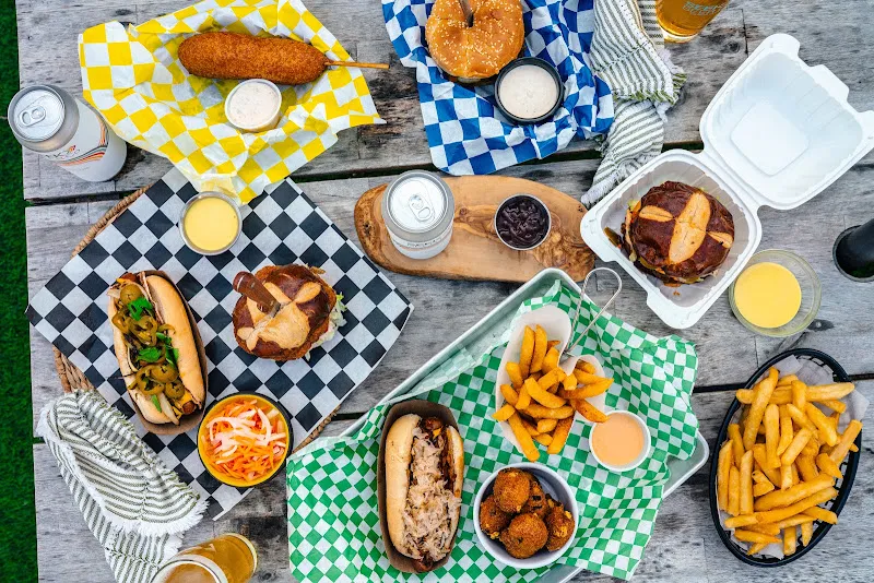 Underdog Food Truck — vegan restaurant in San Diego