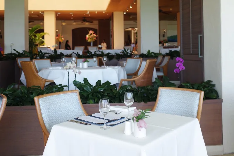 Orchids — breakfast spots in Honolulu