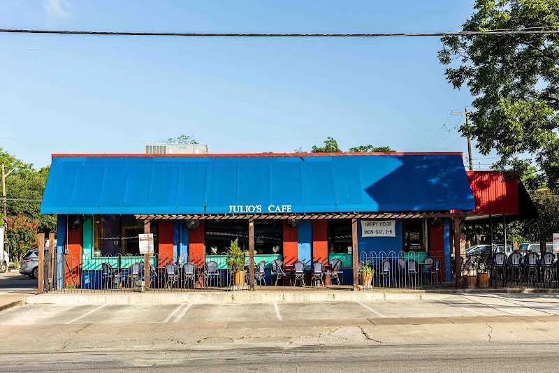 Julio's Cafe — mexican restaurant in Austin