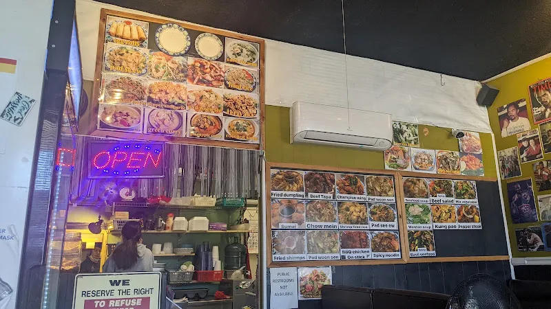 Nat Thai Food — thai restaurant in Los Angeles