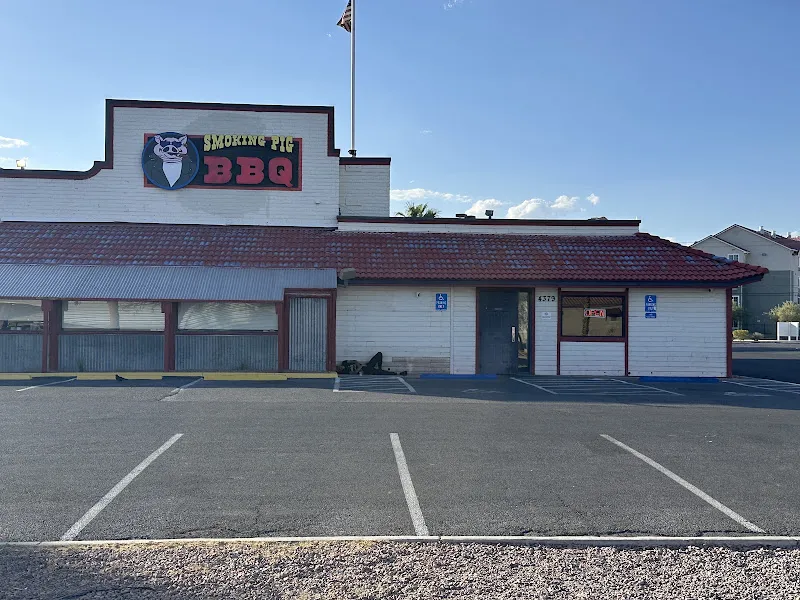 Smoking Pig BBQ — dog-friendly restaurants in Las Vegas