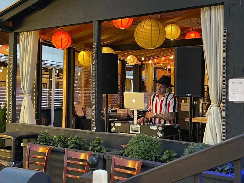 Fushimi Bay Ridge — sushi restaurant in Brooklyn