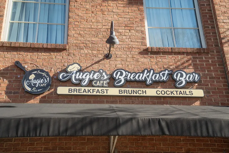 Augie's Cafe Breakfast Bar — breakfast spots in Atlanta