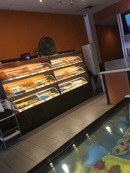 Yummy House Bakery — chinese restaurant in Seattle