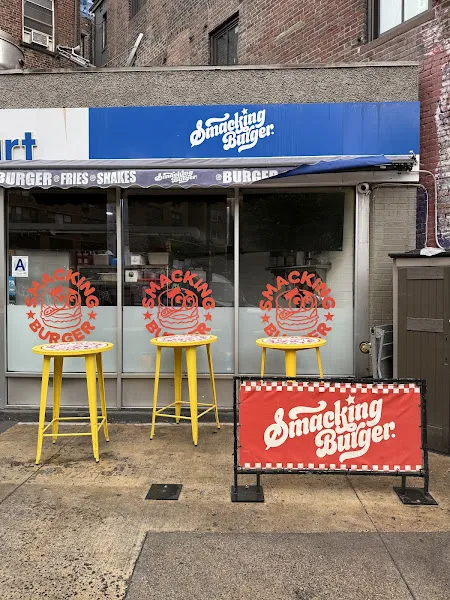 Smacking Burger — burger restaurant in New York City