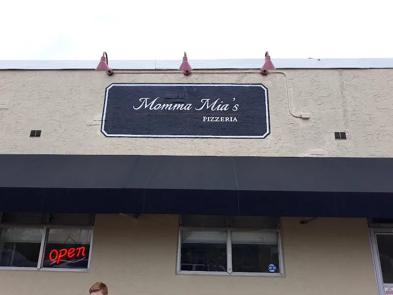 Momma Miaâs Pizzeria — delivery restaurant in Philadelphia