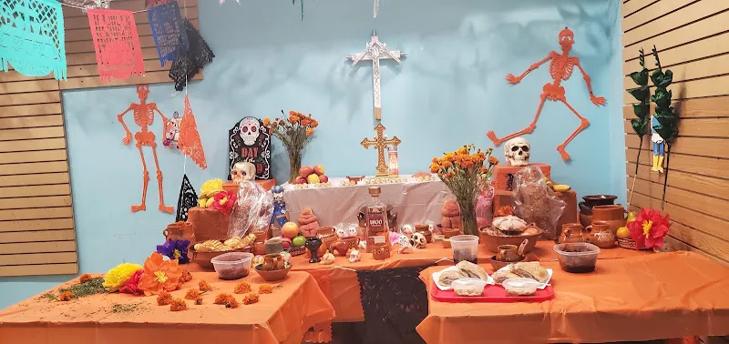 Cafeteria La Loma — mexican restaurant in Minneapolis