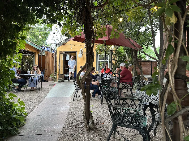 Kaos Pizzeria — takeout restaurant in Denver