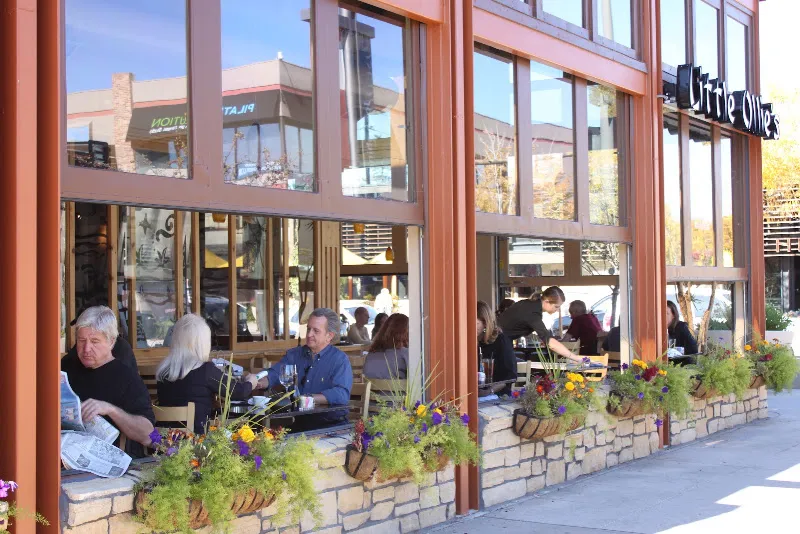 Little Ollie's — sushi restaurant in Denver