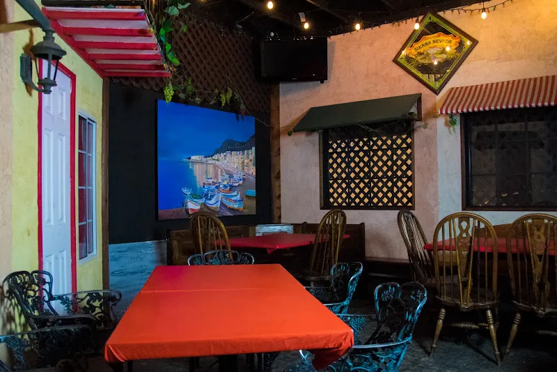 Pazzo's Pizza — delivery restaurant in San Diego
