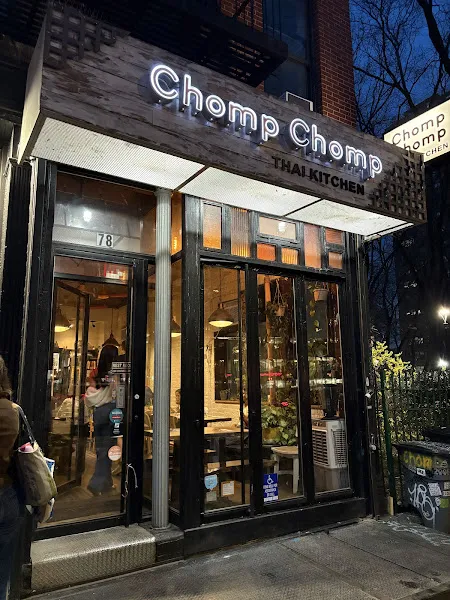 Chomp Chomp Thai kitchen — thai restaurant in New York City