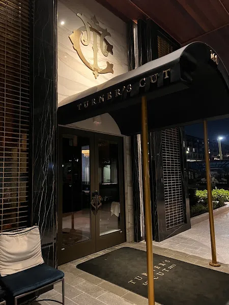 Turner's Cut — steak restaurant in Houston