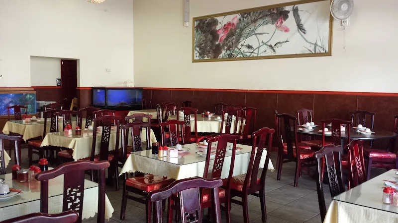 Mingâs Bistro — chinese restaurant in Orlando