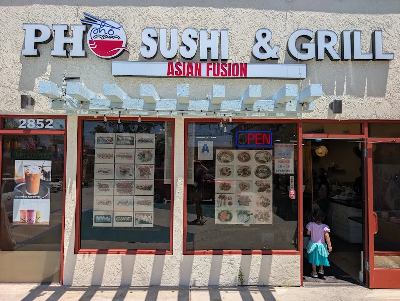 Pho & Sushi - Asian Fusion — takeout restaurant in San Diego