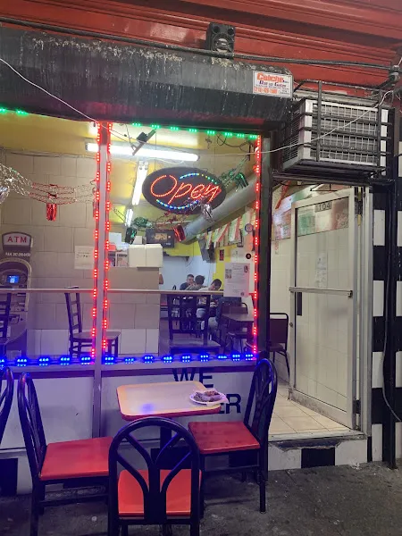 Taqueria La Prima — tacos restaurant in Philadelphia