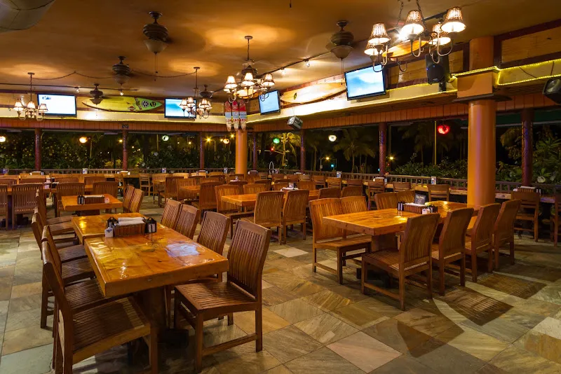 Lulu's Waikiki — burger restaurant in Honolulu