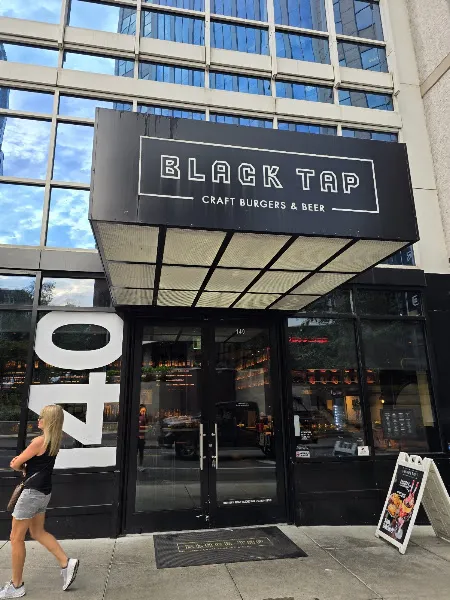 Black Tap Craft Burgers & Beer - Nashville