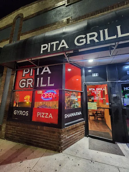 Vegan Pizza at Pita Grill — vegan restaurant in Denver