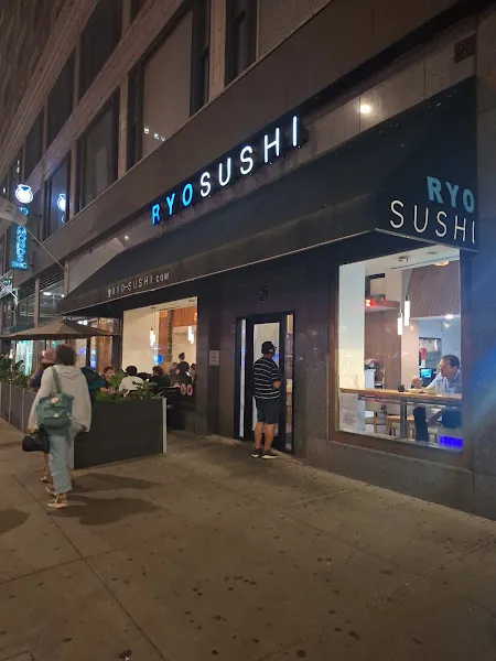 Ryo Sushi — sushi restaurant in Chicago