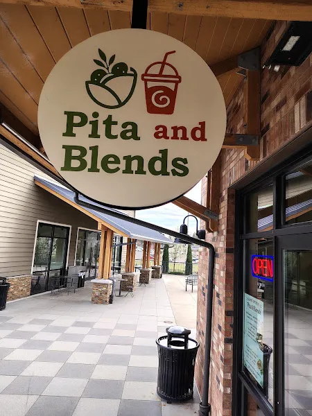 Pita And Blends — vegetarian restaurant in Portland