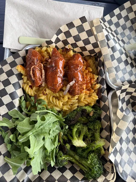Flourish Plant-Based Kitchen — vegan restaurant in Portland