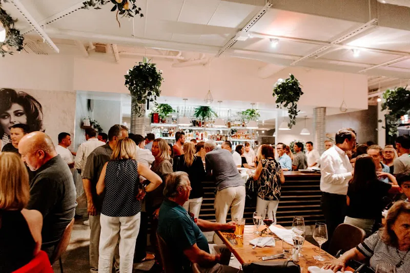 Siamo Napoli Restaurant — pizza restaurant in San Diego
