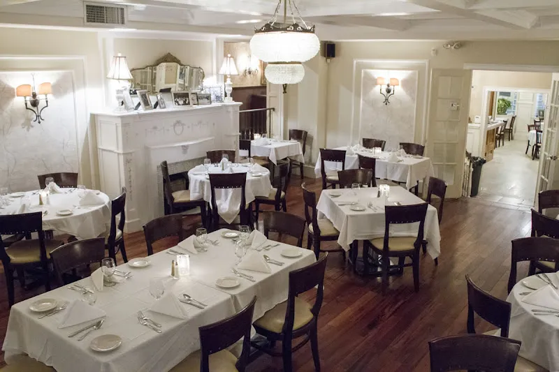 Dante & Luigi's — italian restaurant in Philadelphia
