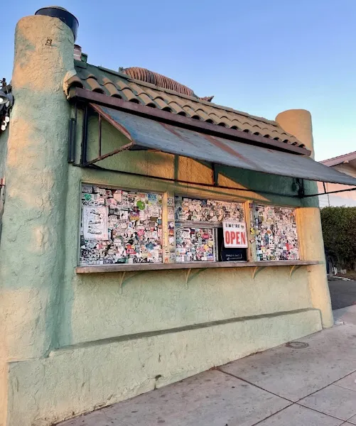 The Friendly Tavern — burger restaurant in San Diego