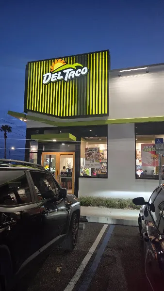 Del Taco — burger restaurant in Orlando