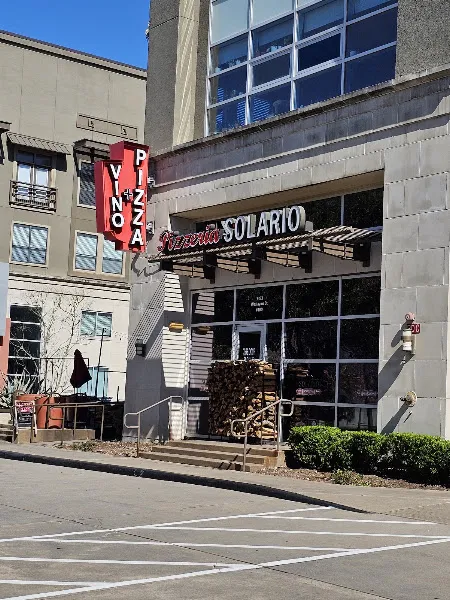 Pizzeria Solario — pizza restaurant in Houston