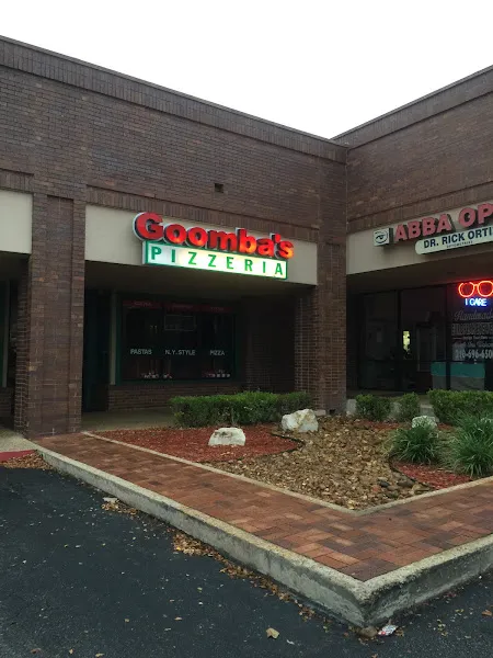 Goombas Pizzeria — pizza restaurant in San Antonio