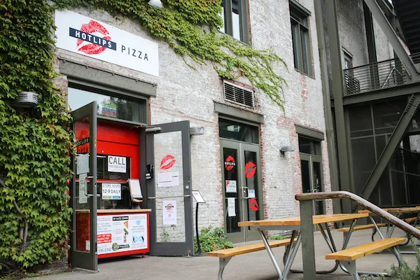HOTLIPS Pizza - Pearl — vegetarian restaurant in Portland