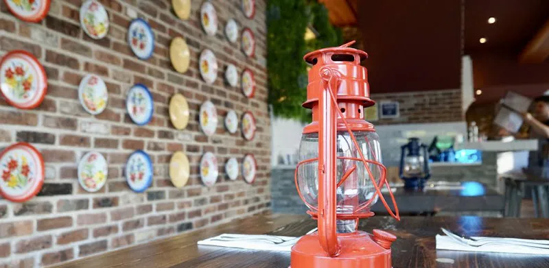 Klom Klorm — thai restaurant in Brooklyn