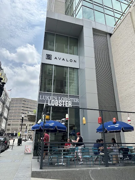 Luke's Lobster Back Bay — dog-friendly restaurant in Boston