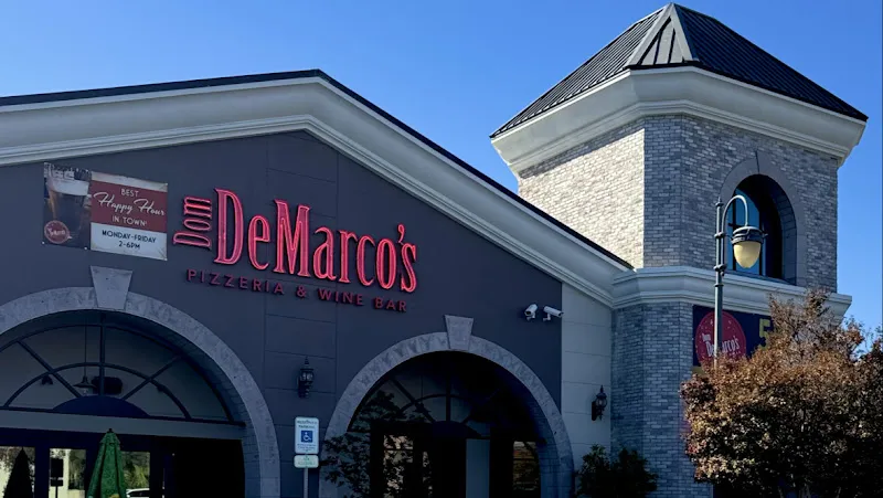 Dom Demarco's Pizzeria & Wine Bar — pizza restaurant in Las Vegas