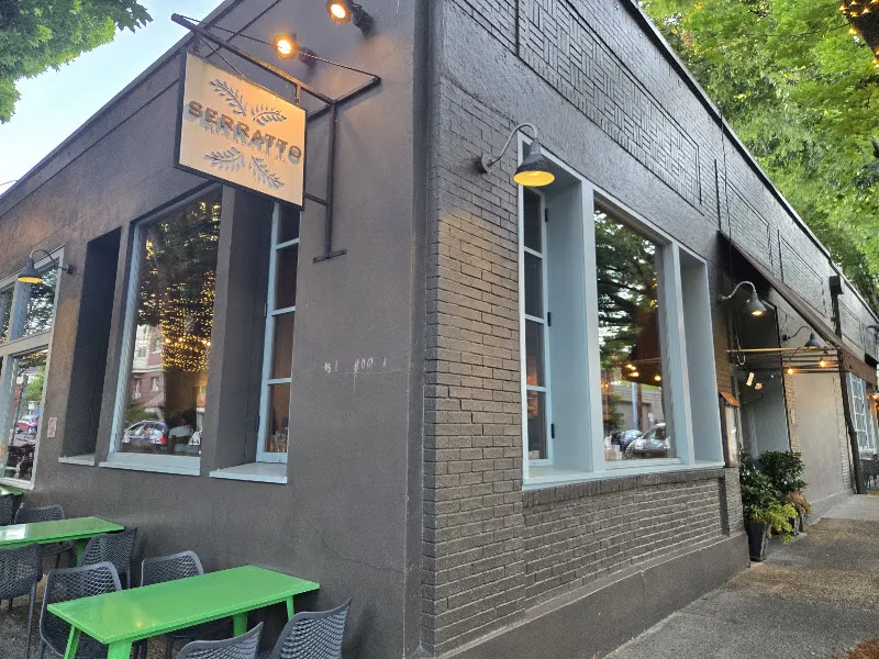 Serratto Restaurant and Bar — italian restaurant in Portland
