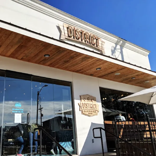 DISTRICT Donuts Sliders Brew — burger restaurant in New Orleans