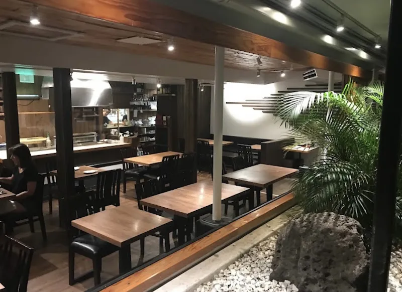 Japanese Restaurant Aki — japanese restaurant in Honolulu