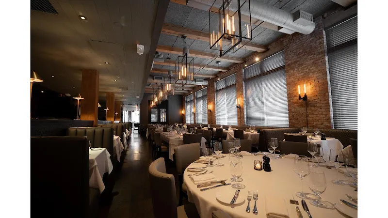 Mooo.... Seaport — steak restaurant in Boston