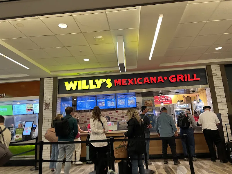 Willy's Mexicana Grill & Howlin' Willy's — tacos restaurant in Atlanta